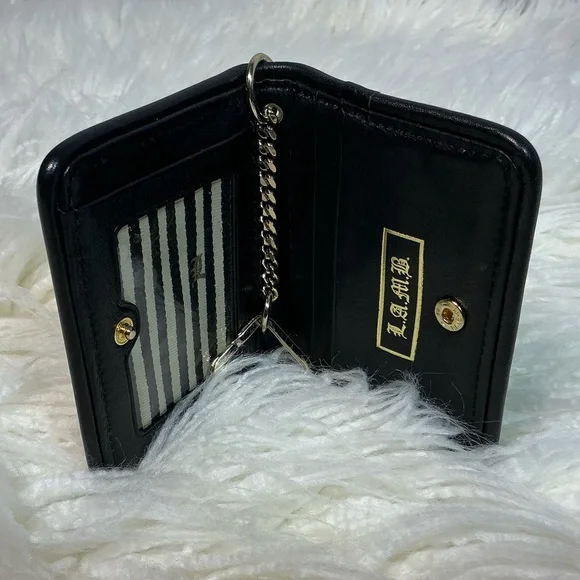 L.A.M.B. Designer Bifold Wallet🩶🤍 - Picture 3 of 4